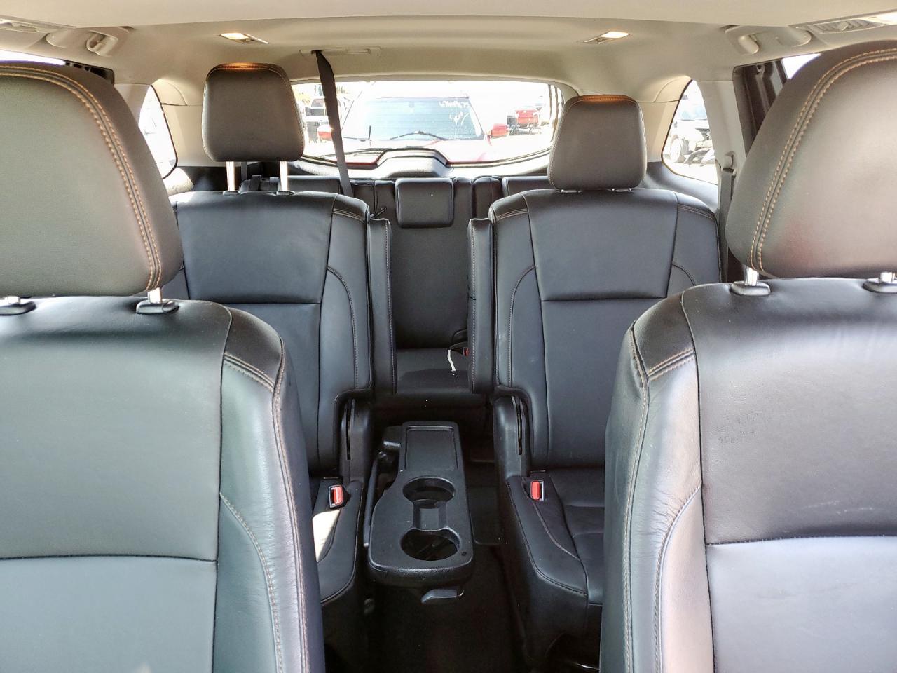 TOYOTA HIGHLANDER SE