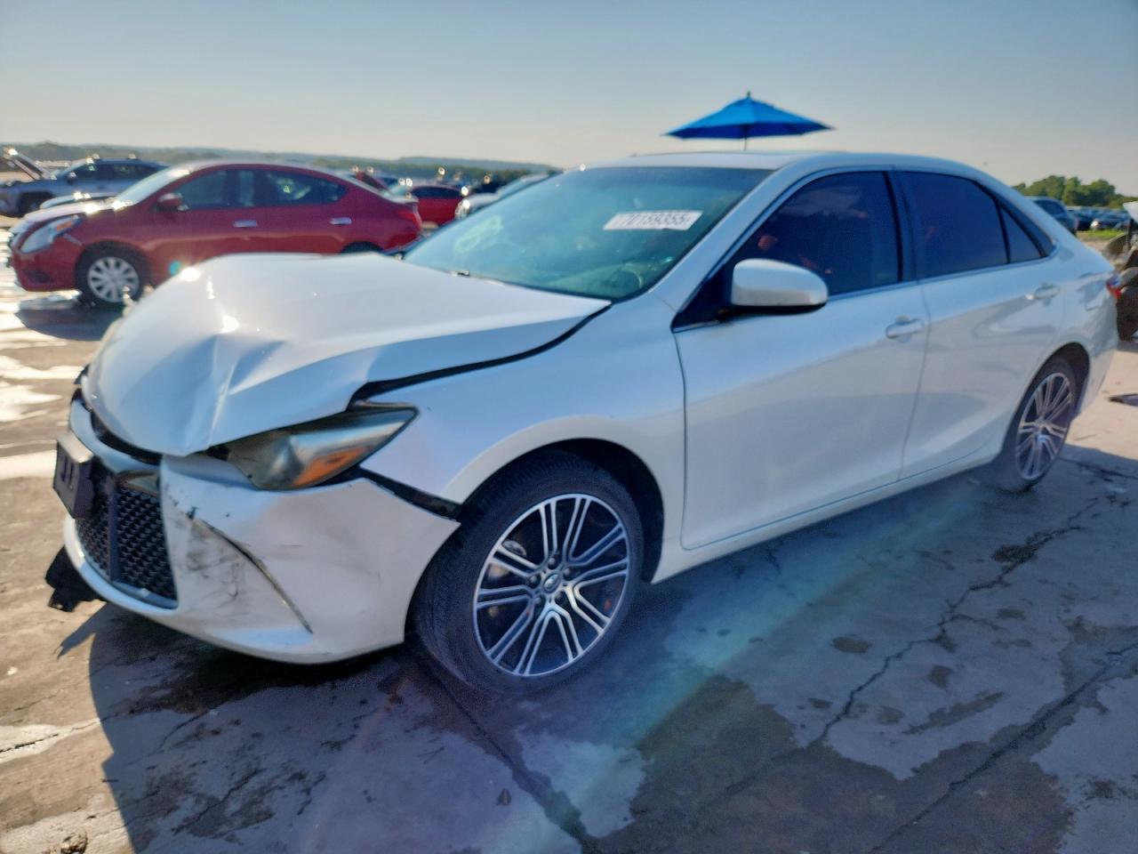 TOYOTA CAMRY LE