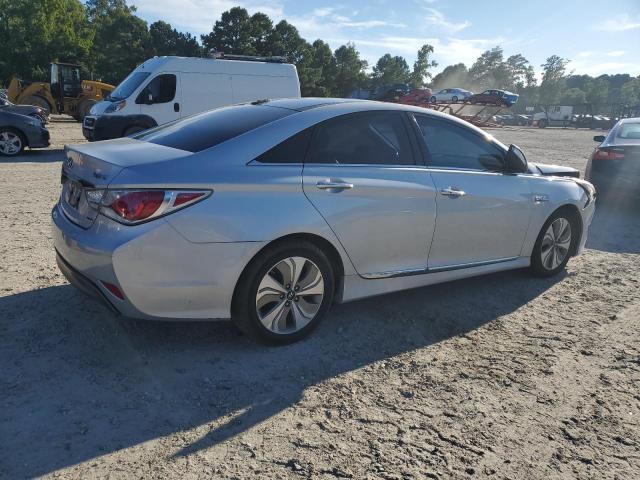 2015 HYUNDAI SONATA HYBRID KMHEC4A42FA130043