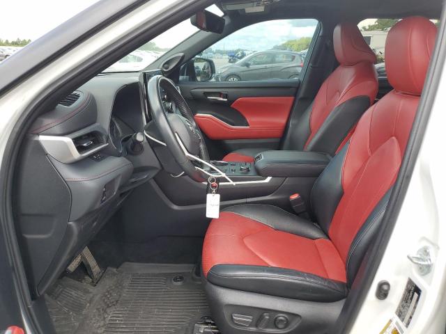 2022 TOYOTA HIGHLANDER XSE 5TDJZRBH8NS219262