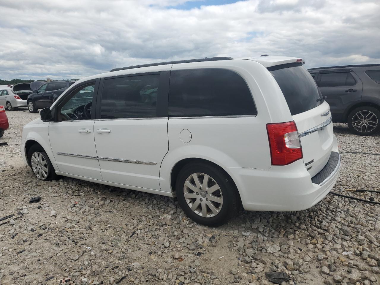 CHRYSLER TOWN & COUNTRY TOURING
