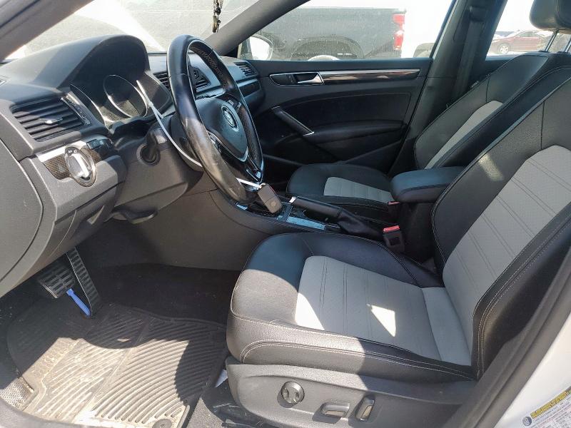 2018 VOLKSWAGEN PASSAT GT 1VWJM7A30JC034883