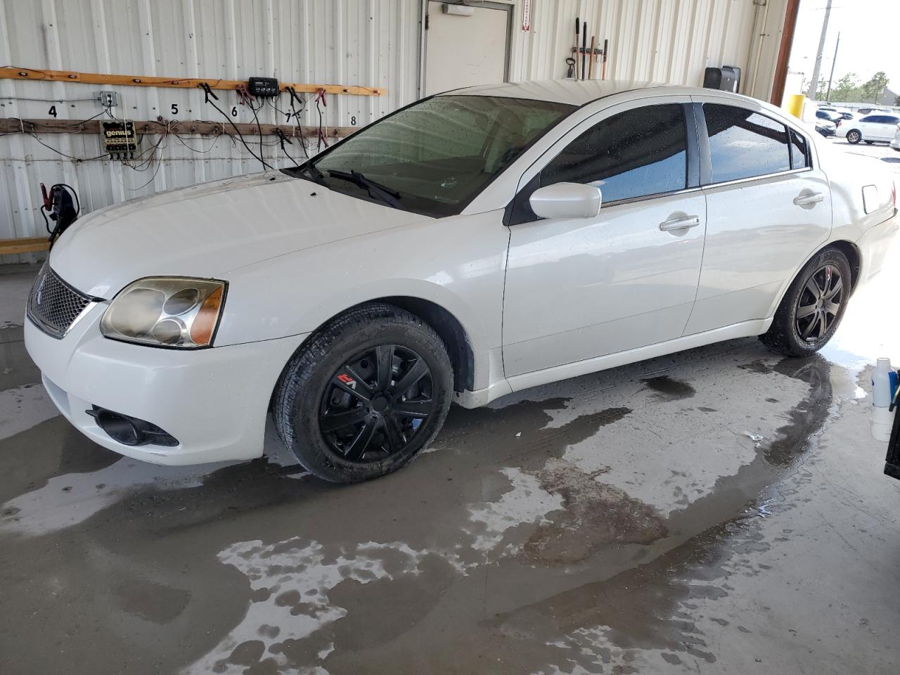 MITSUBISHI GALANT ES