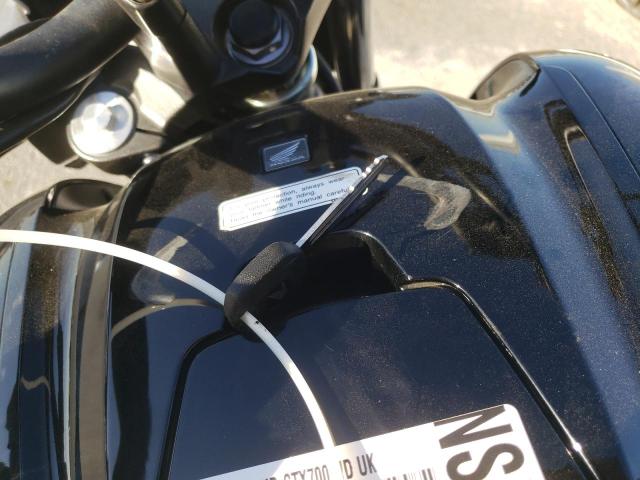 2018 HONDA CTX700 ND JH2RC6852JK300055