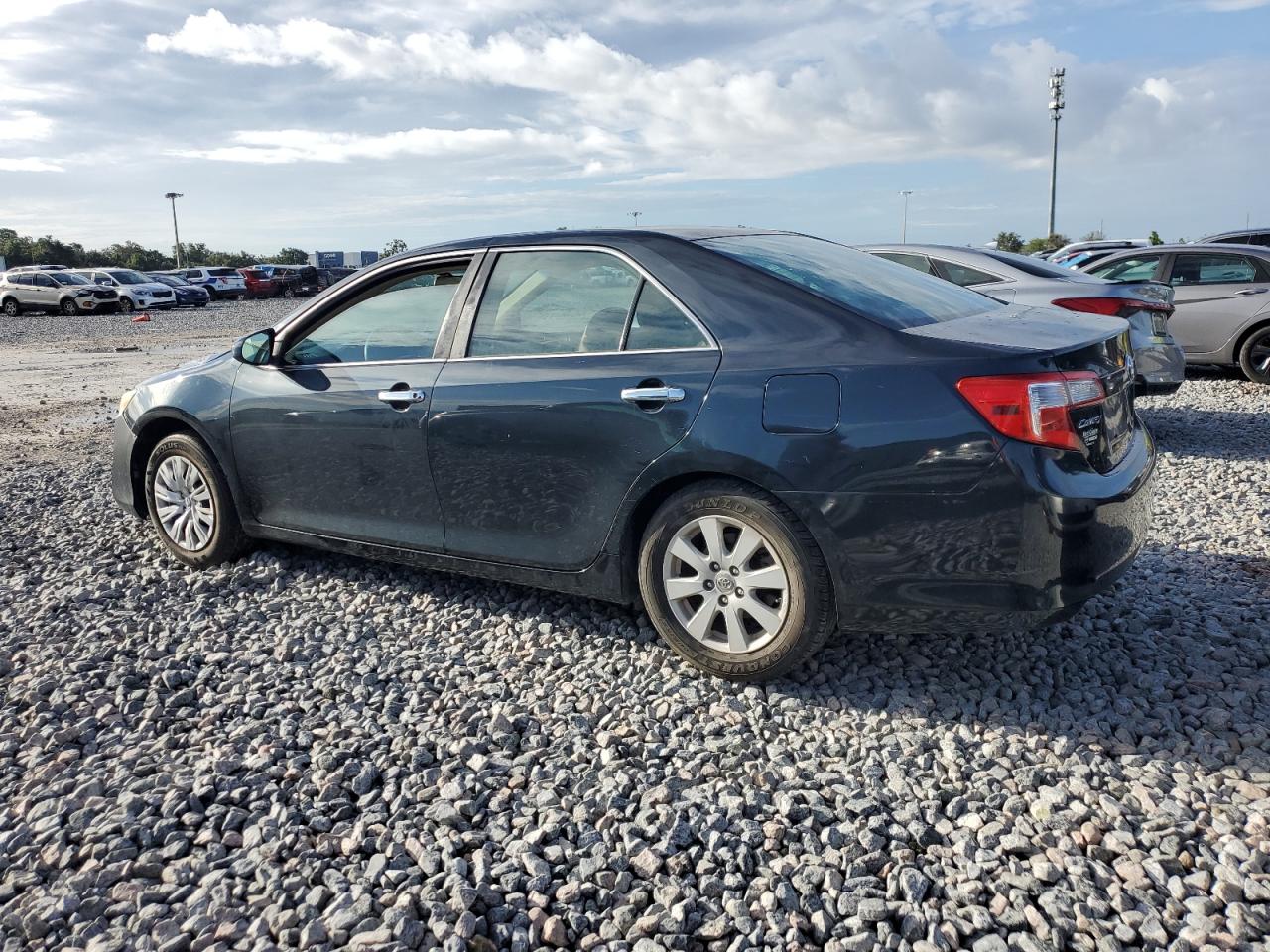 TOYOTA CAMRY L