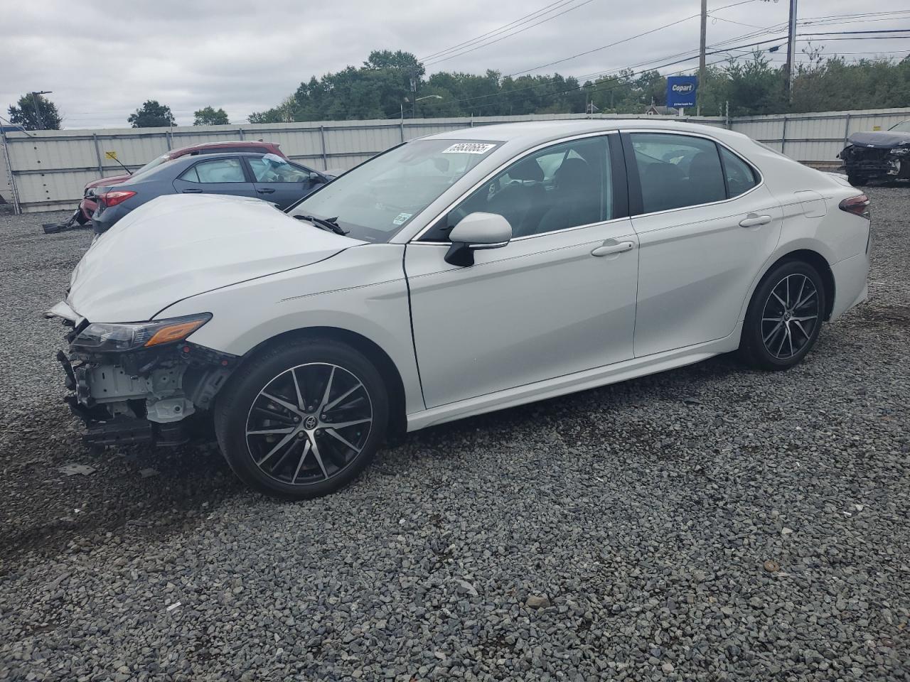 TOYOTA CAMRY SE NIGHT SHADE