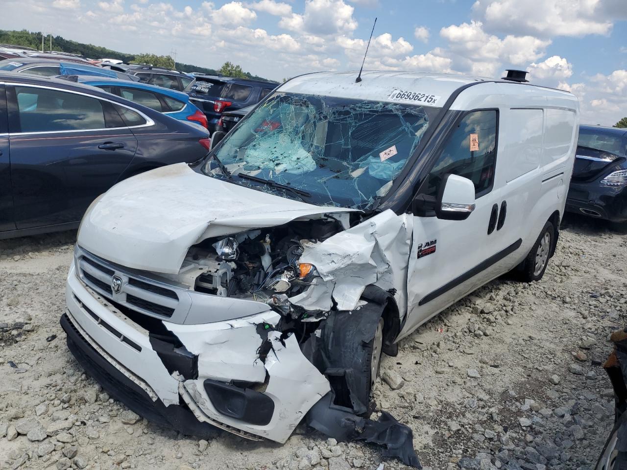 RAM PROMASTER SLT