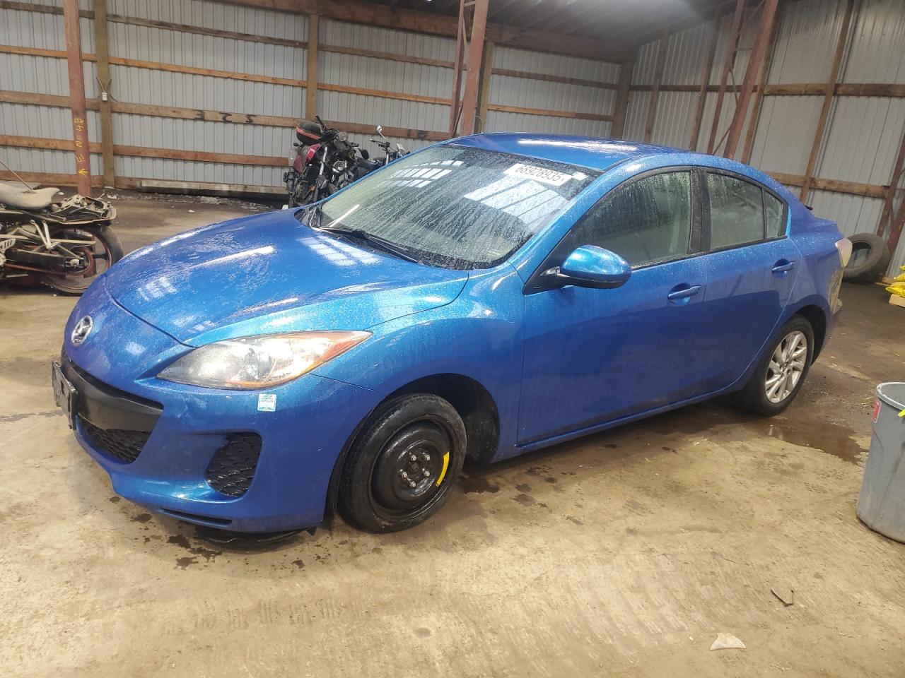 MAZDA 3 I