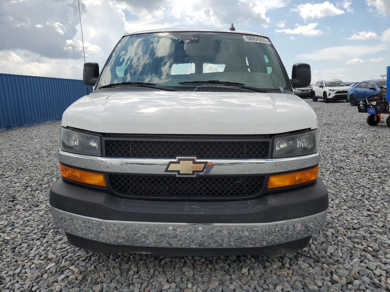 CHEVROLET EXPRESS LT