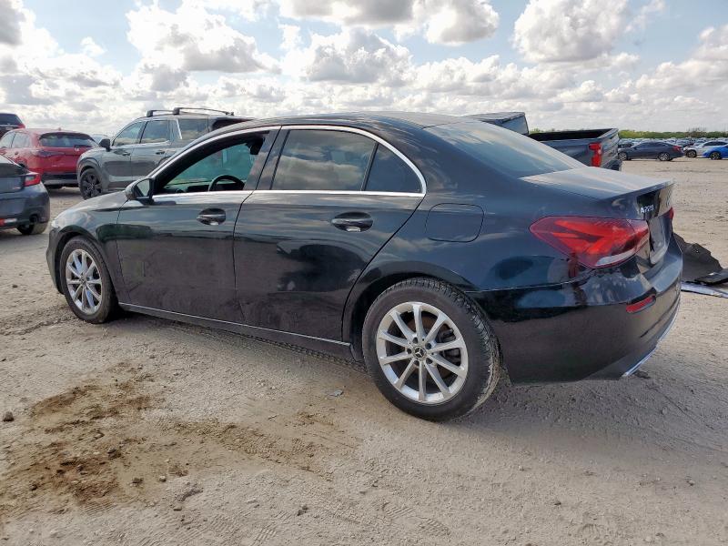 2019 MERCEDES-BENZ A 220 WDD3G4EB5KW035939