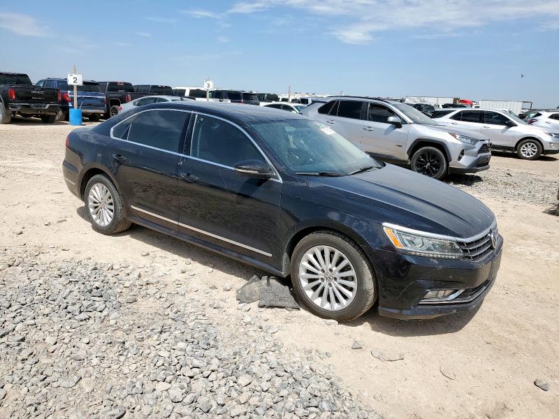 2017 VOLKSWAGEN PASSAT SE 1VWBT7A36HC082924