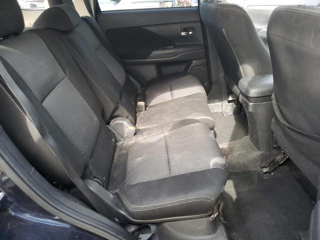 2018 MITSUBISHI OUTLANDER ES JA4AD2A35JJ004743