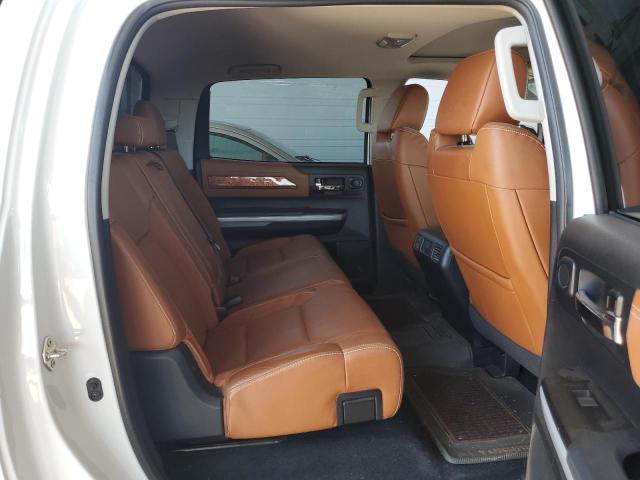 2018 TOYOTA TUNDRA CREWMAX 1794 5TFAY5F1XJX715340