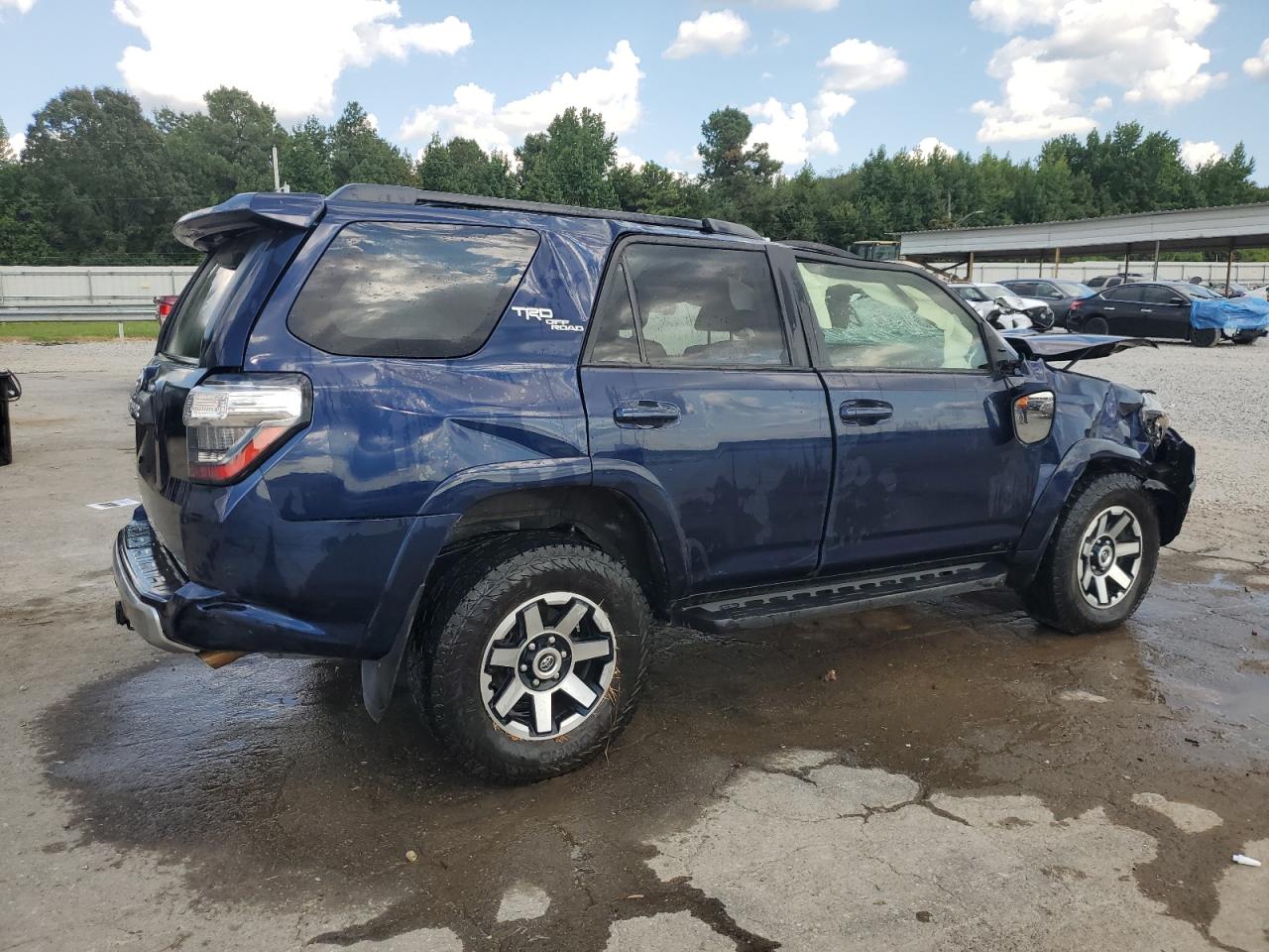 TOYOTA 4RUNNER SR5 PREMIUM