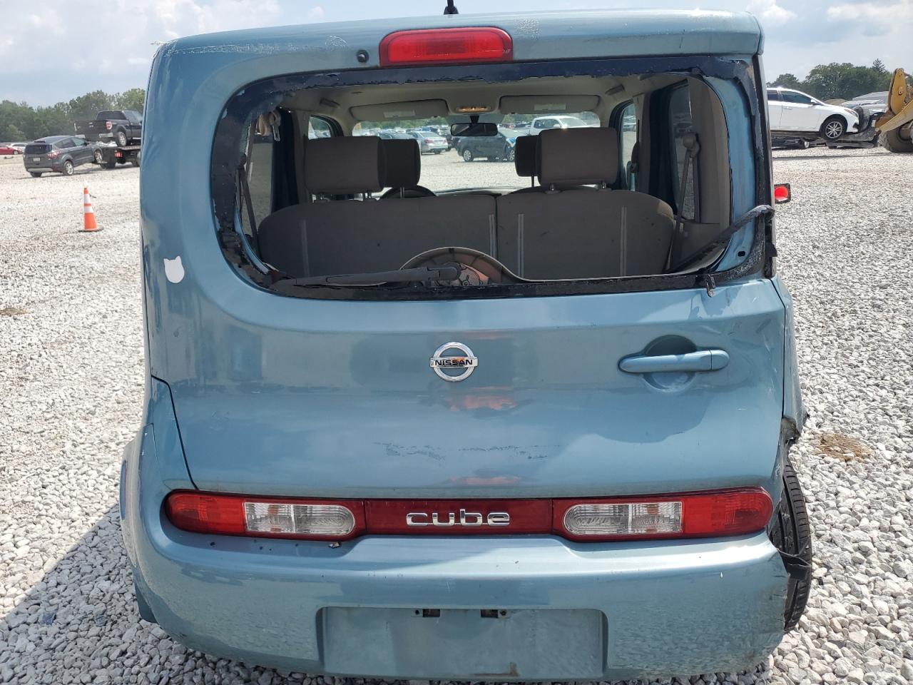 NISSAN CUBE BASE