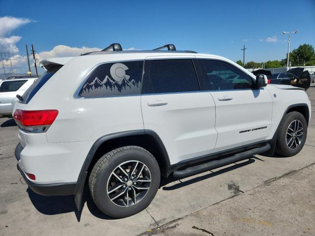 2017 JEEP GRAND CHEROKEE LAREDO 1C4RJFAG1HC847395