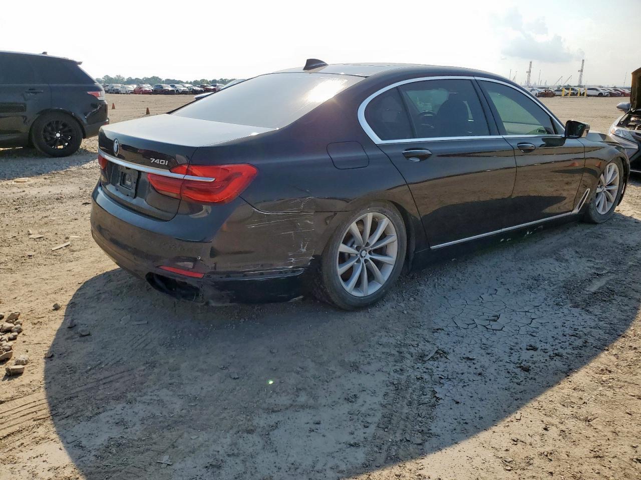 BMW 7 SERIES I