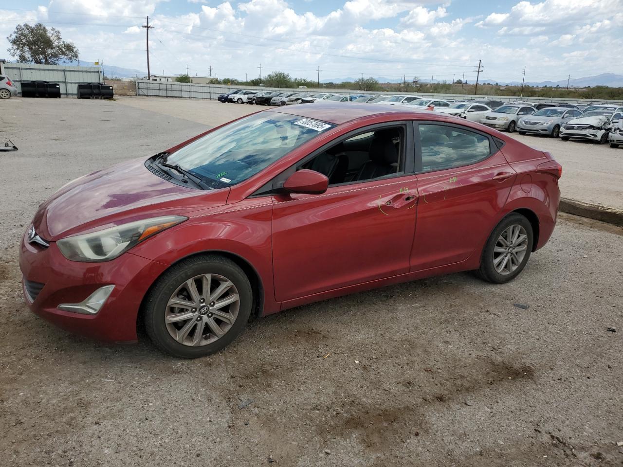 HYUNDAI ELANTRA SE