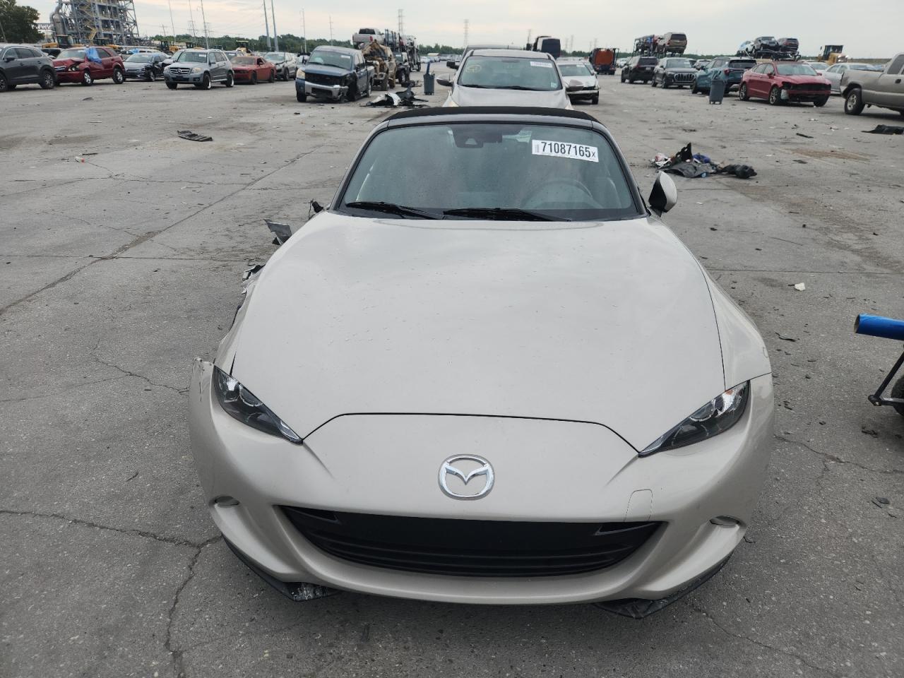 MAZDA MX-5 GRAND TOURING