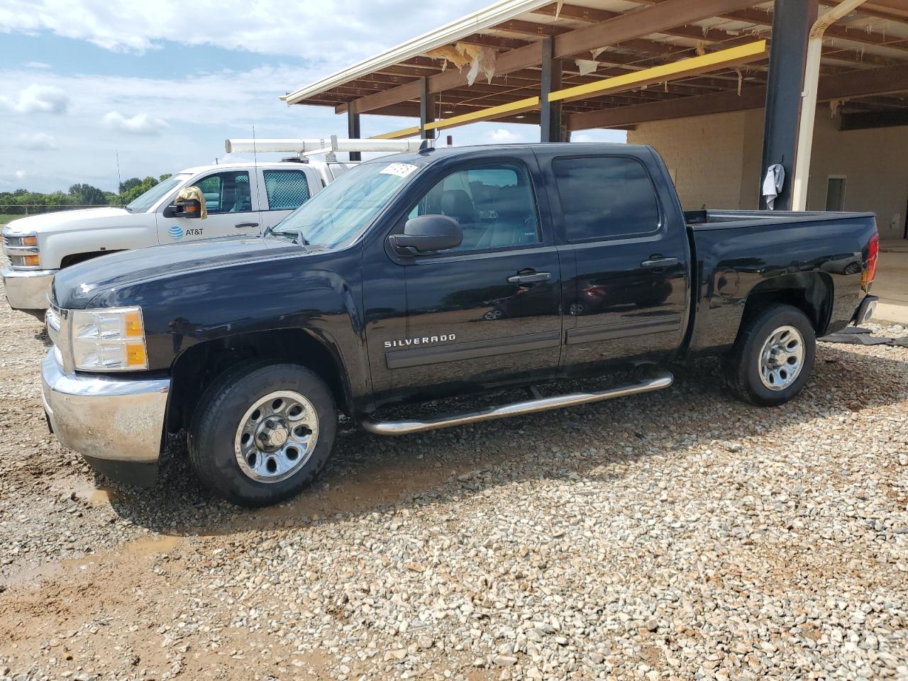 CHEVROLET SILVERADO C1500 LT