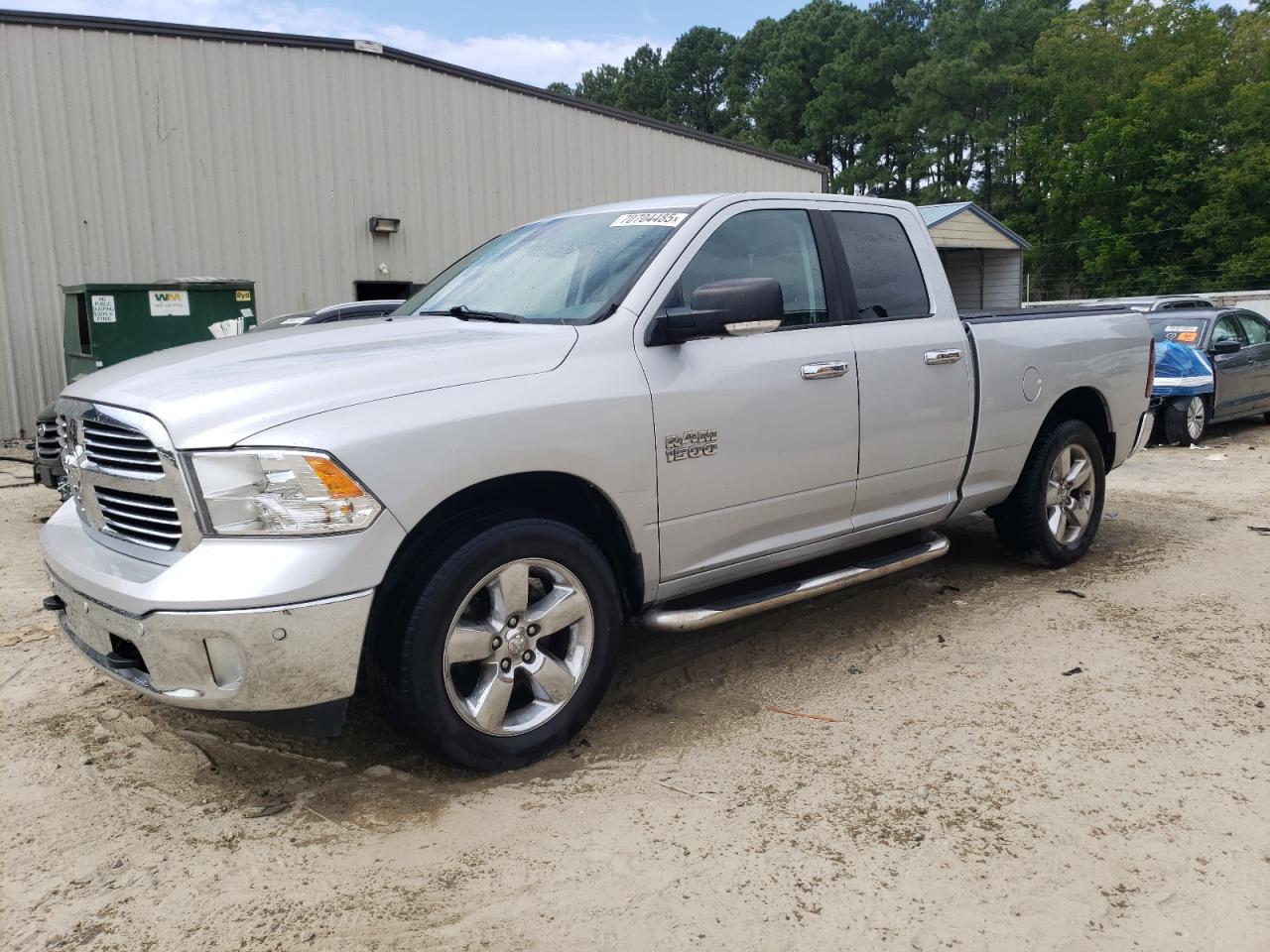 RAM 1500 SLT