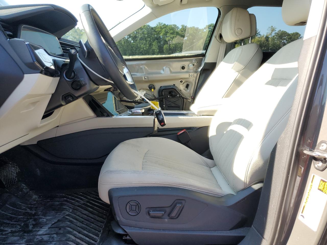 AUDI Q8 PREMIUM PLUS