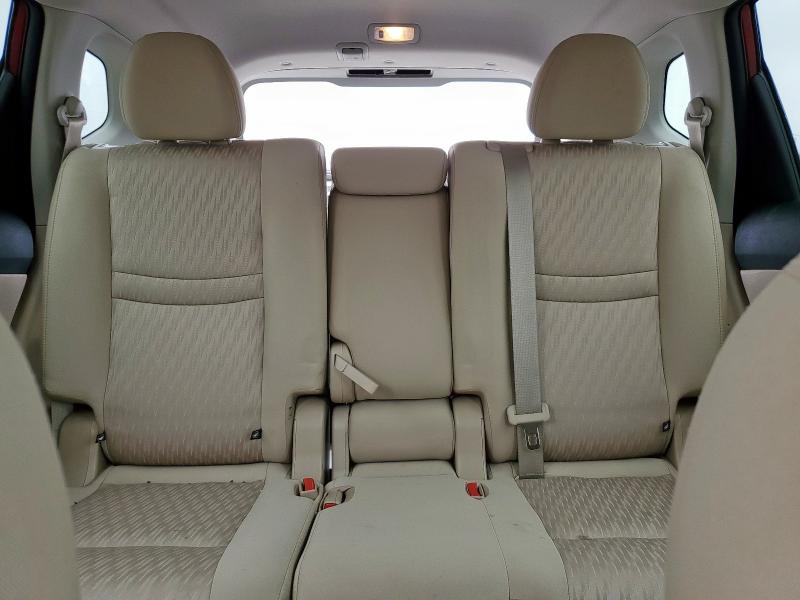 2018 NISSAN ROGUE S 5N1AT2MTXJC829116