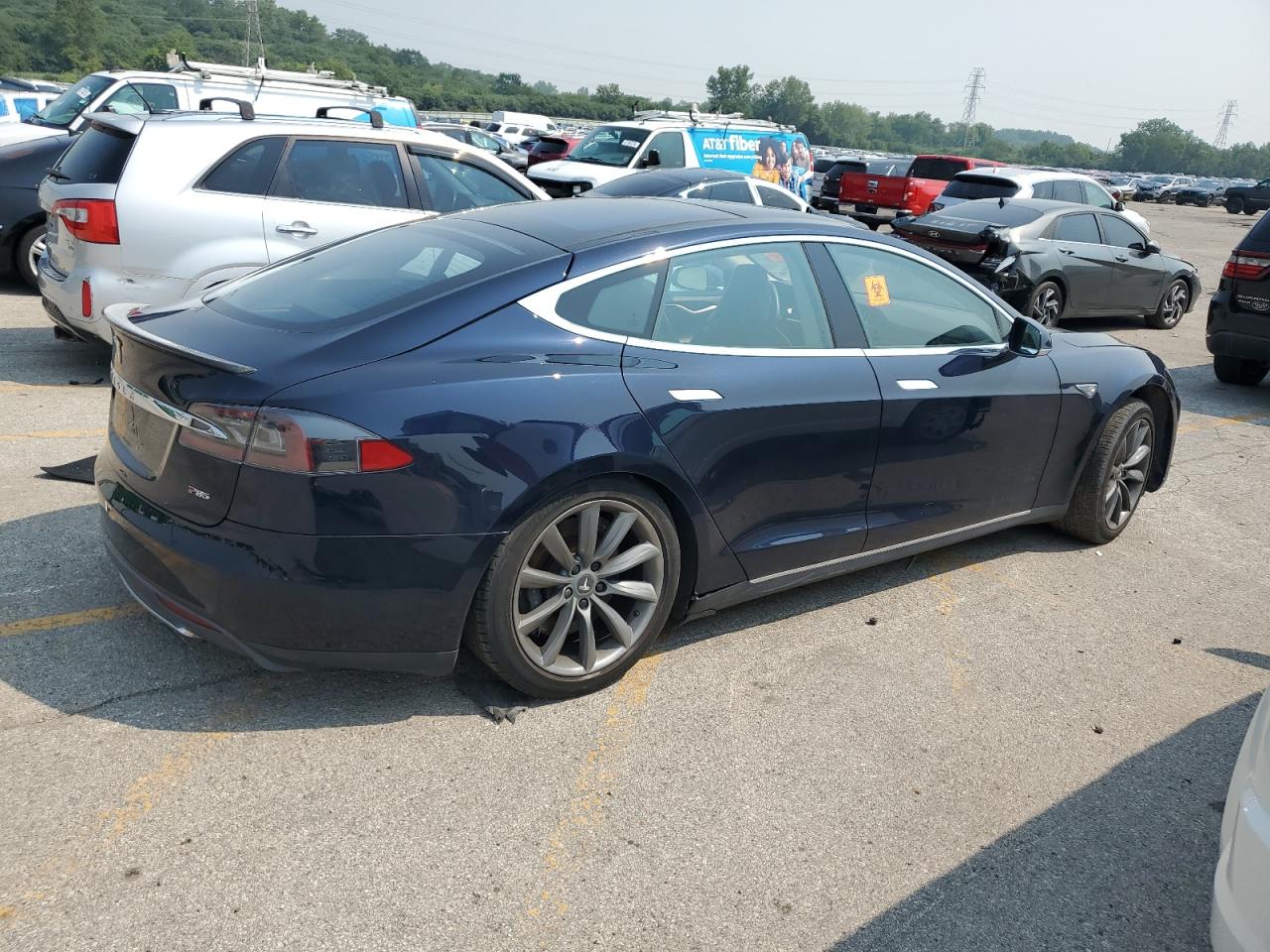 TESLA MODEL S
