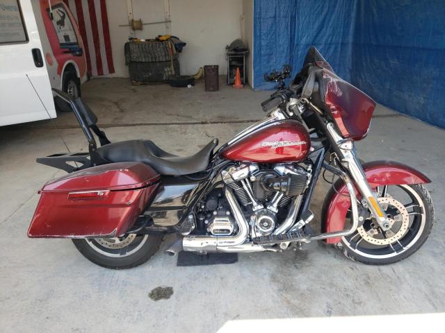 2017 HARLEY-DAVIDSON FLHX STREET GLIDE 1HD1KBC1XHB696251
