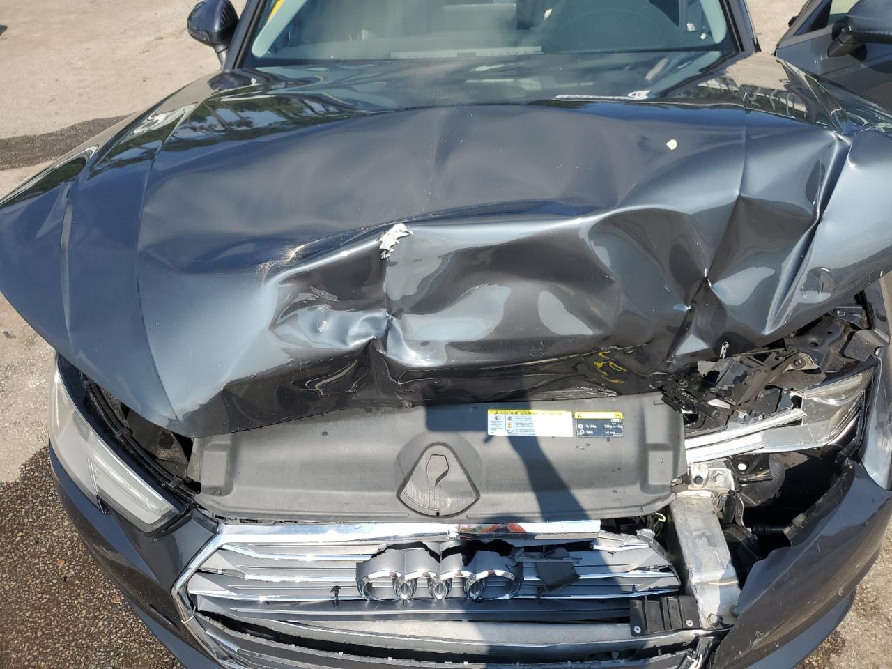 AUDI A4 ULTRA PREMIUM