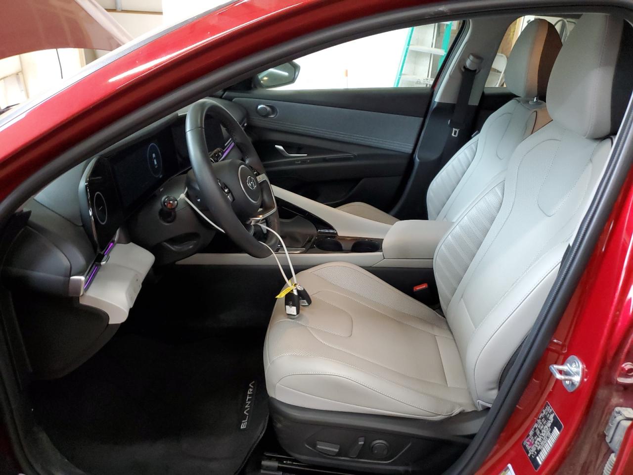 HYUNDAI ELANTRA LIMITED