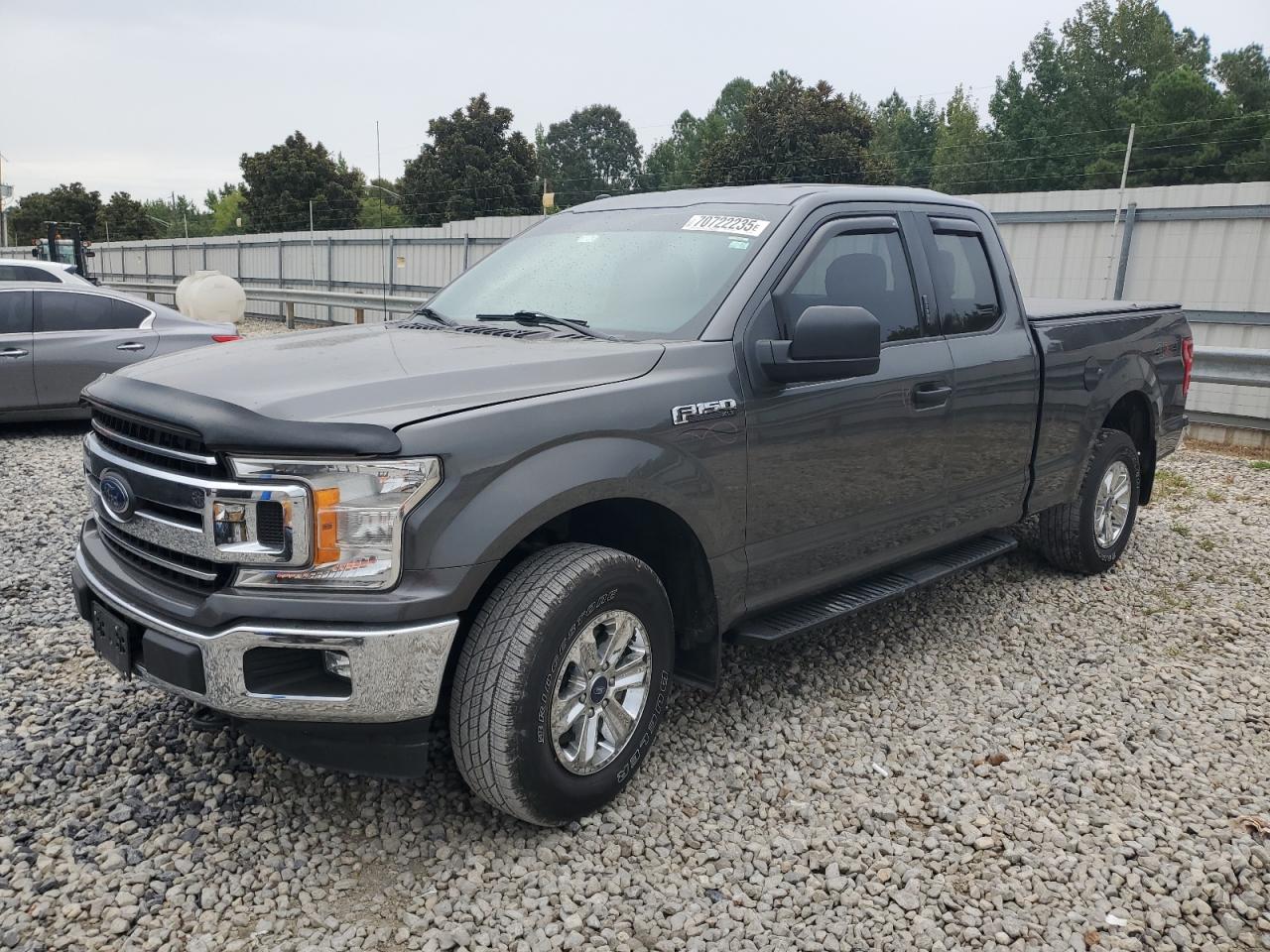 FORD F-150 SUPER CAB