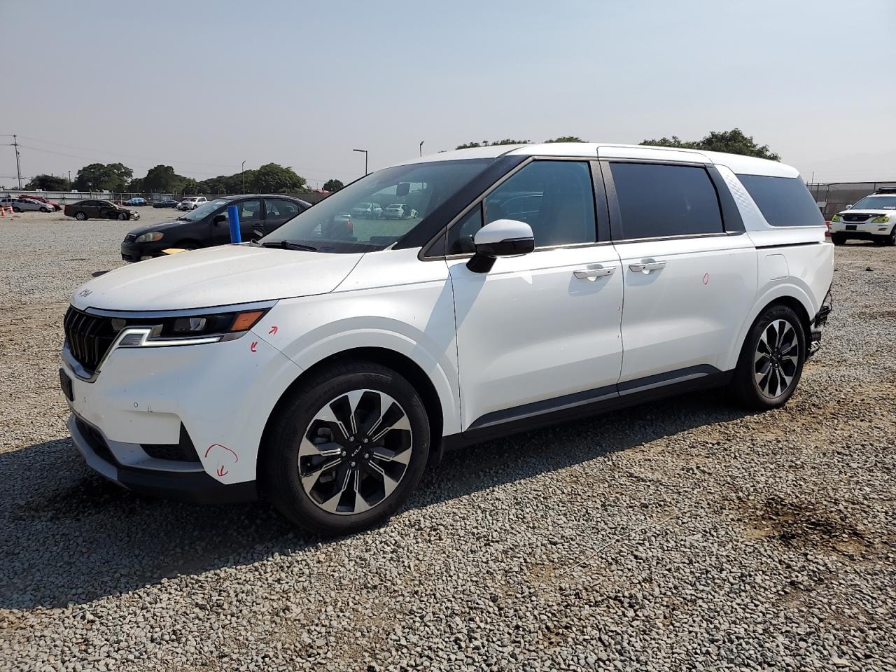 KIA CARNIVAL EX