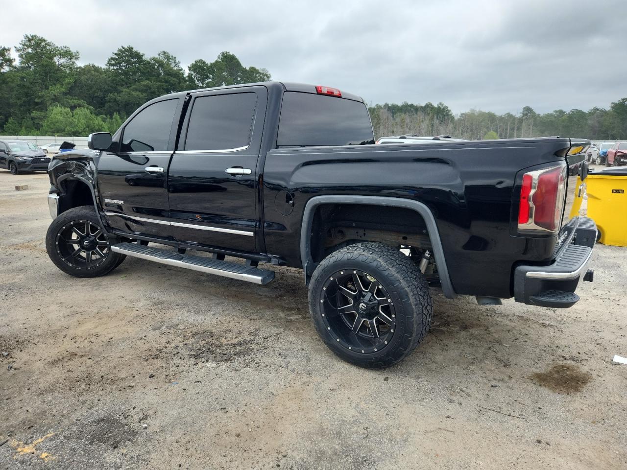 GMC SIERRA 1500 K1500 SLT