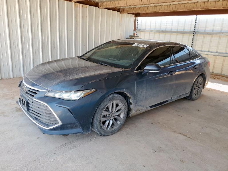 TOYOTA AVALON XLE