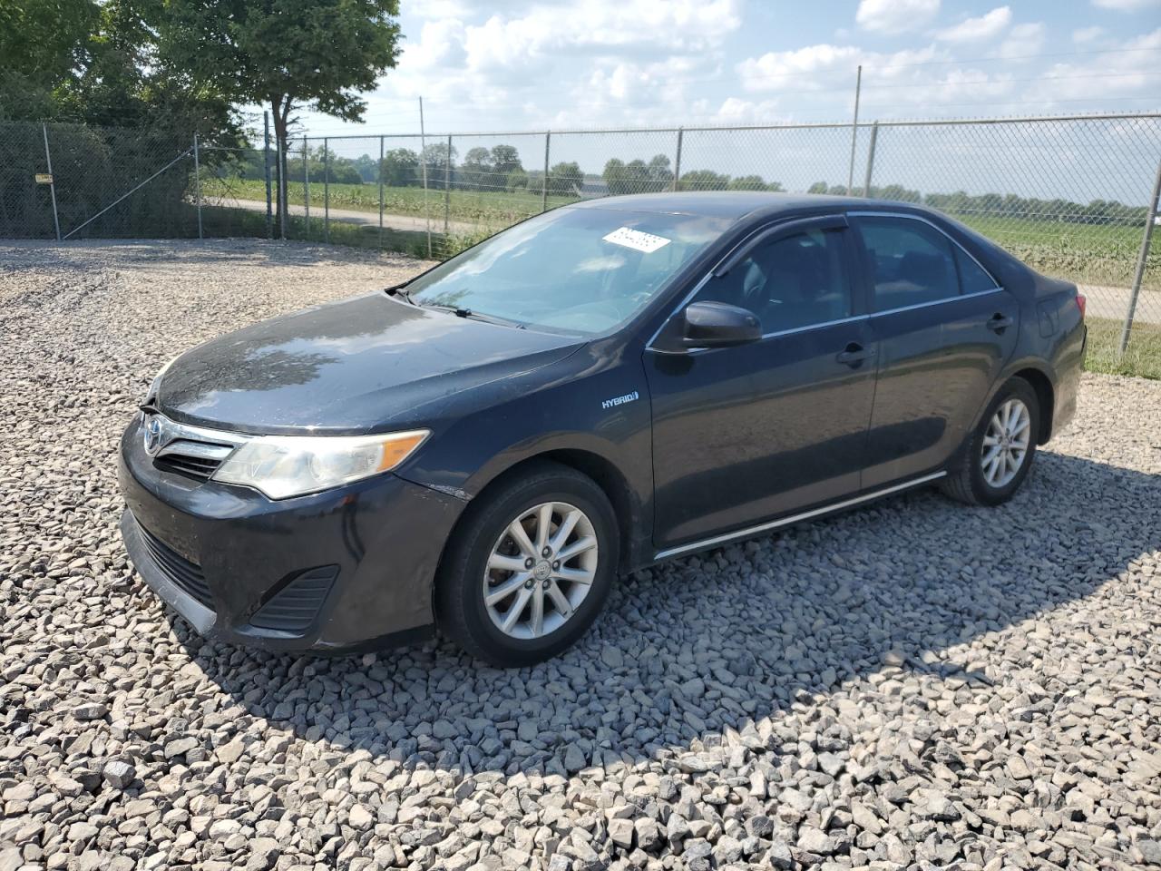 TOYOTA CAMRY HYBRID
