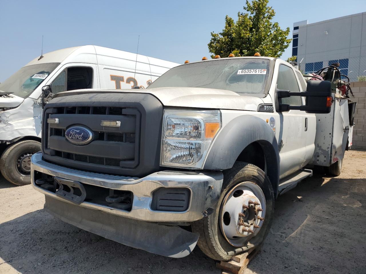 FORD F-550 SUPER DUTY