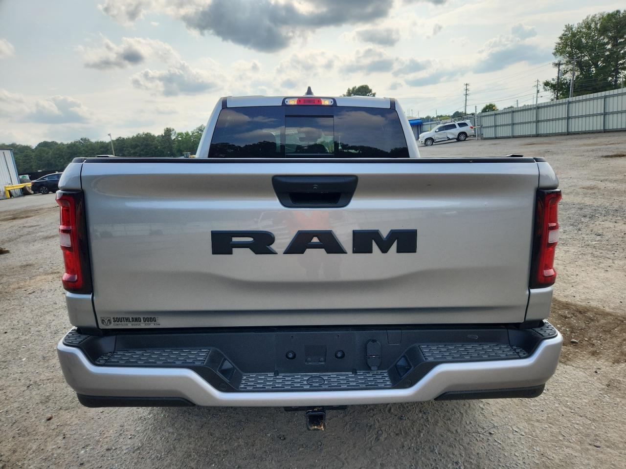 RAM 1500 TRADESMAN
