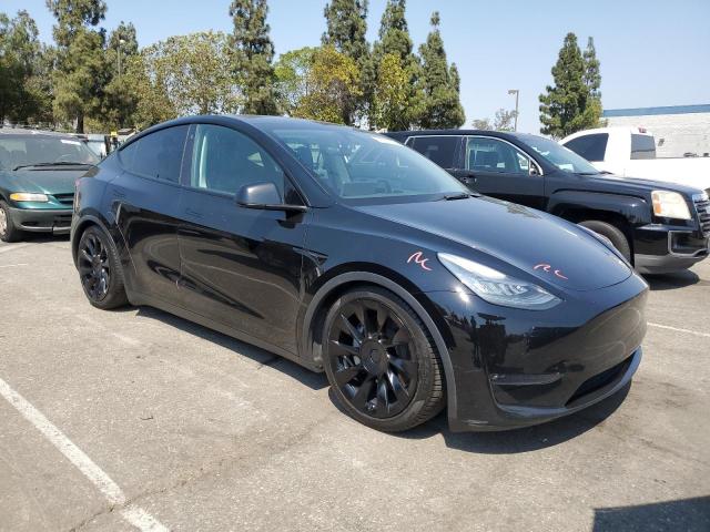 2021 TESLA MODEL Y 5YJYGDEEXMF160274