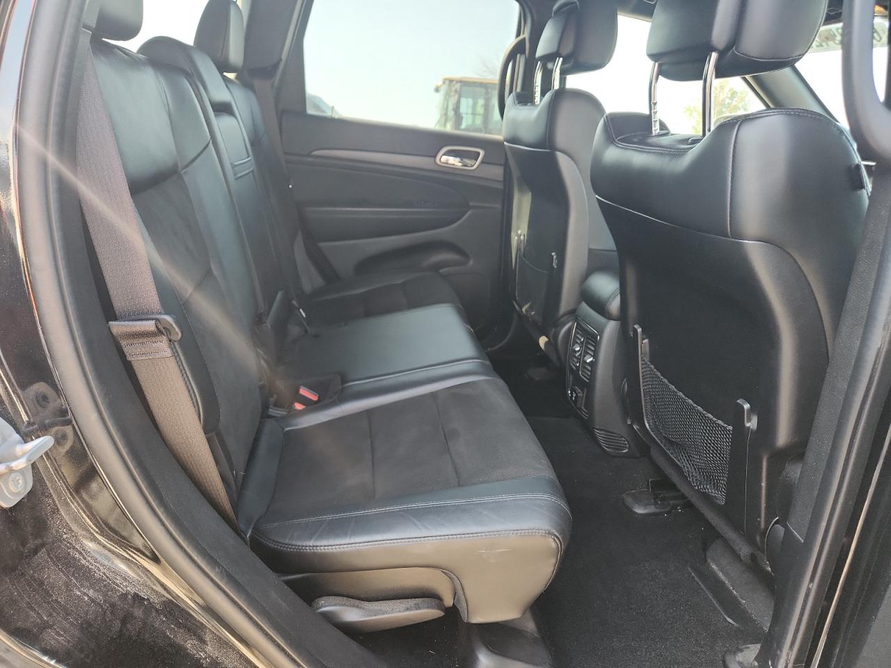 JEEP GRAND CHEROKEE LAREDO