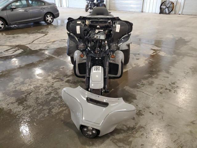 2025 HARLEY-DAVIDSON FLHTCUTG 1HD1MAF12SB851253