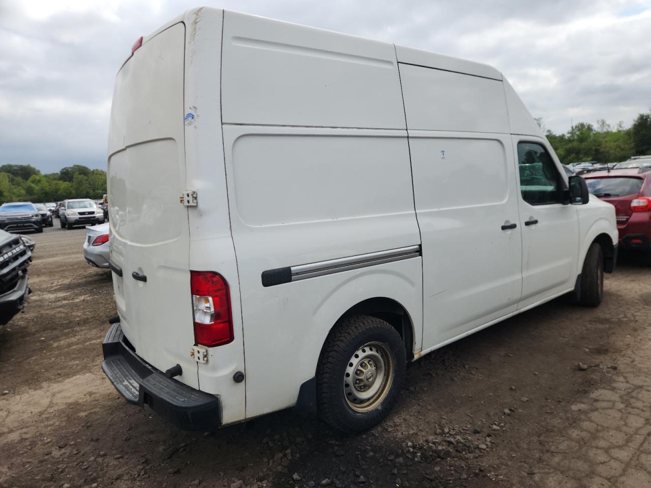 NISSAN NV2500 2500