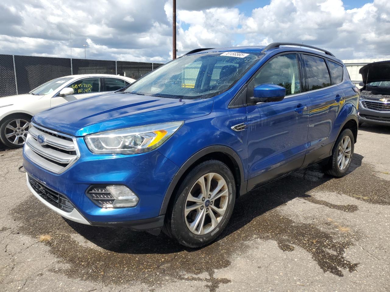 FORD ESCAPE SE
