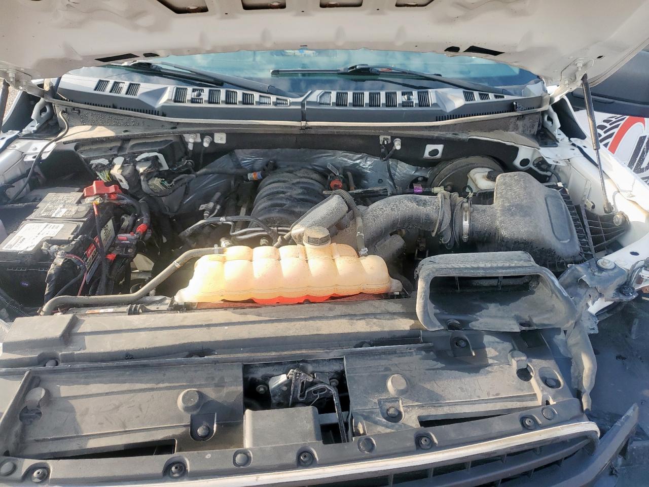 FORD F-150 SUPER CAB