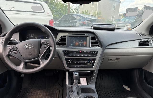 2016 HYUNDAI SONATA SE 5NPE24AF8GH376243