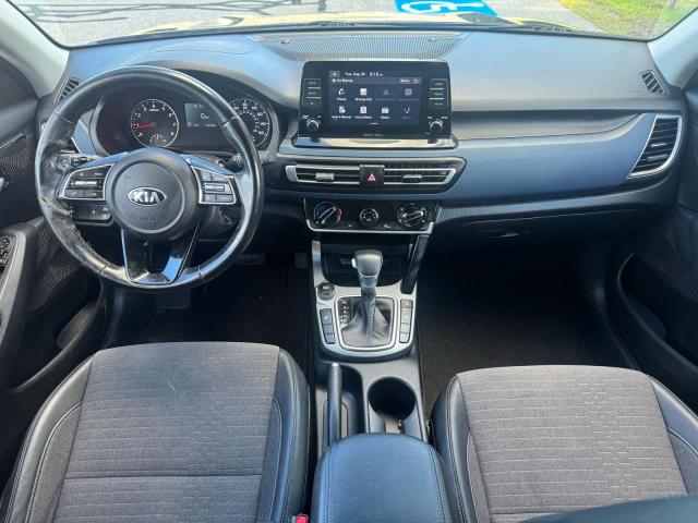 2021 KIA SELTOS S KNDEUCAAXM7052297