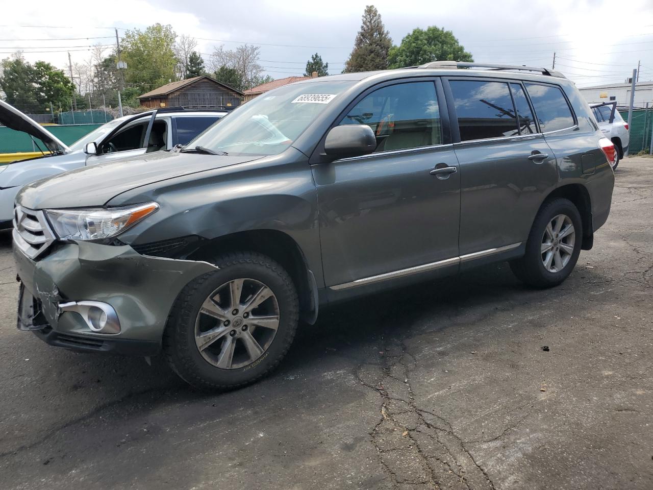 TOYOTA HIGHLANDER BASE