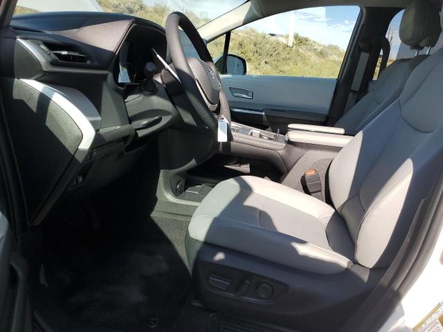 2025 TOYOTA SIENNA XLE 5TDYRKEC0SS270580