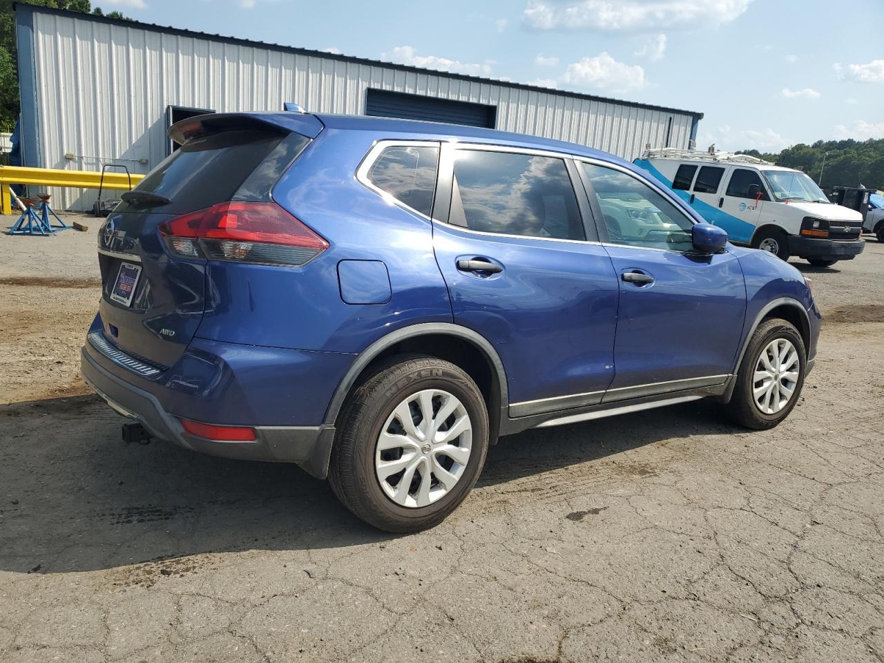 NISSAN ROGUE S