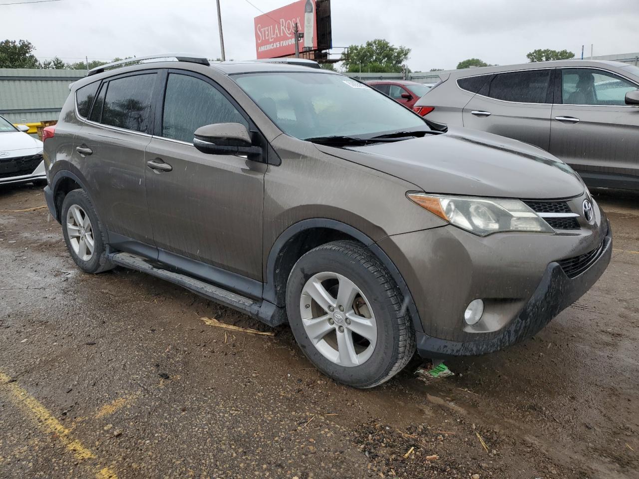TOYOTA RAV4 XLE